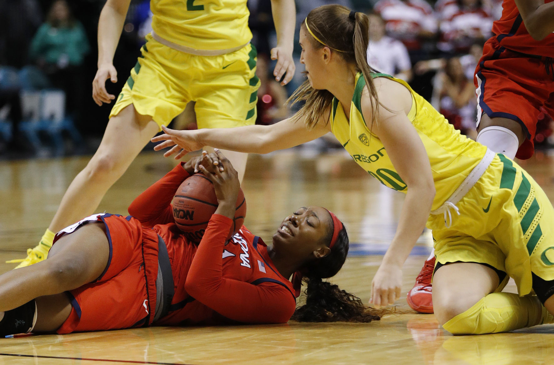 P12 Arizona Oregon Basketball